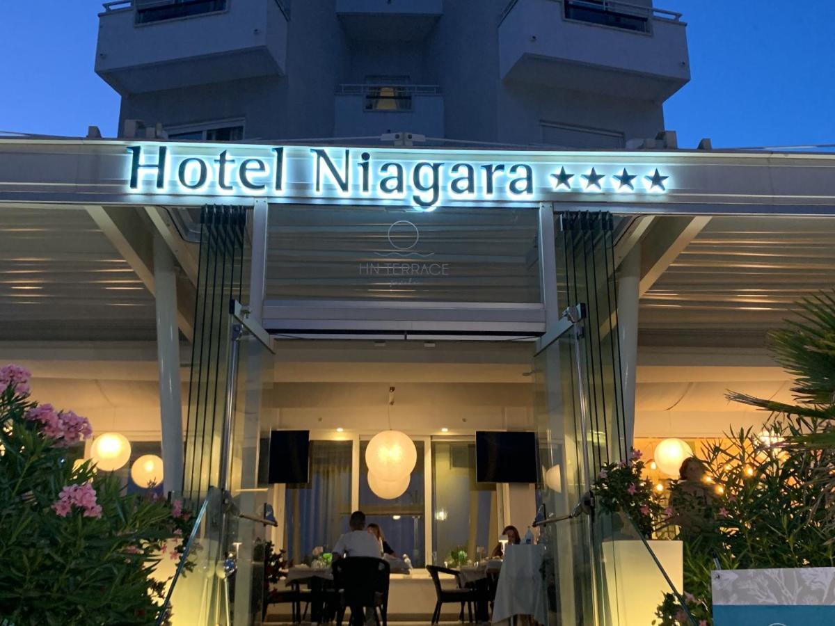 Hotel Niagara ลิโดดิเยโซโล ภายนอก รูปภาพ